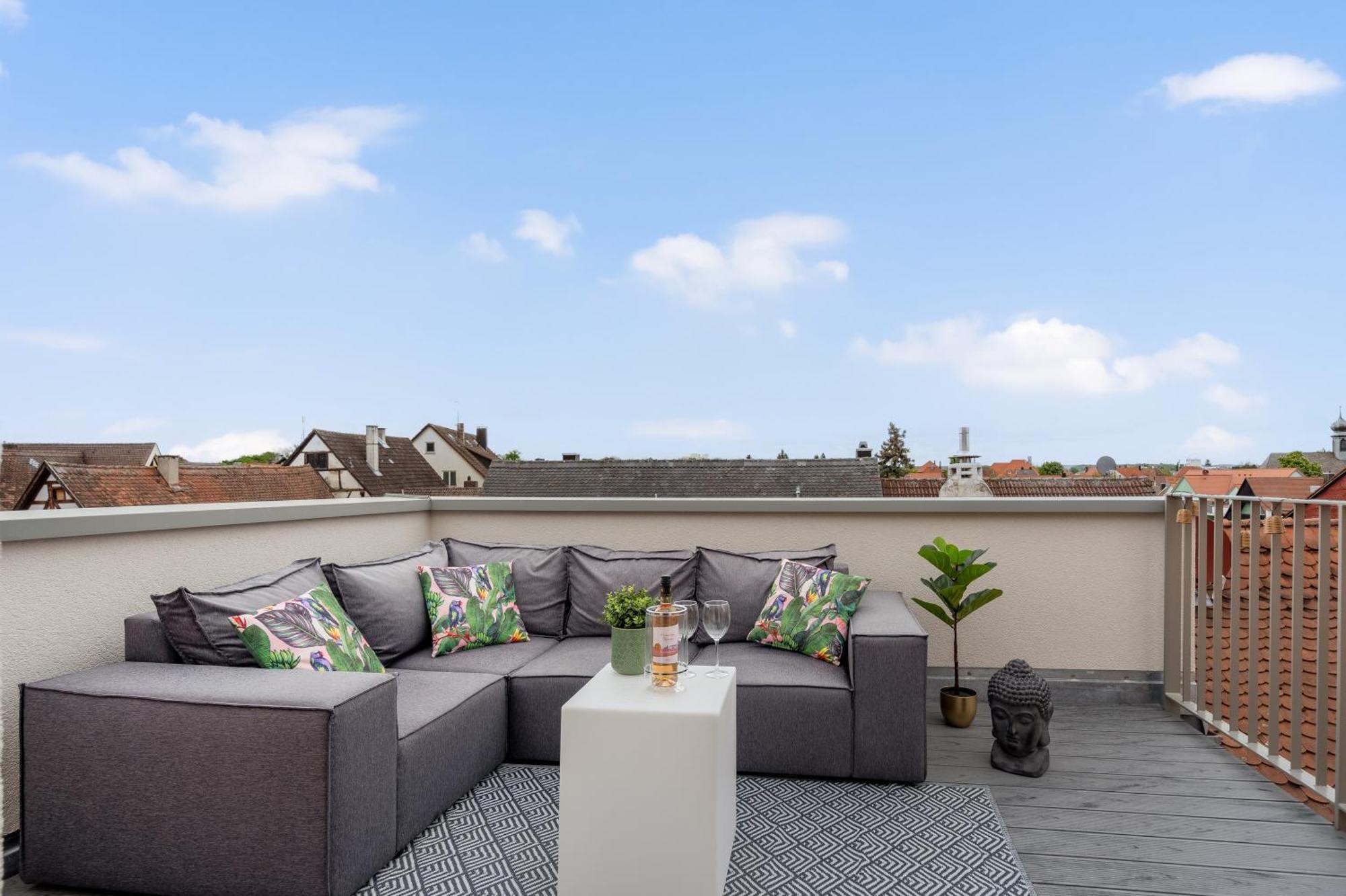 Namaste Homes - Ferienwohnung Mit Dachterrasse Bad Windsheim Exterior foto